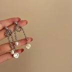 Baroque Pearl Metal Earrings - Viexta