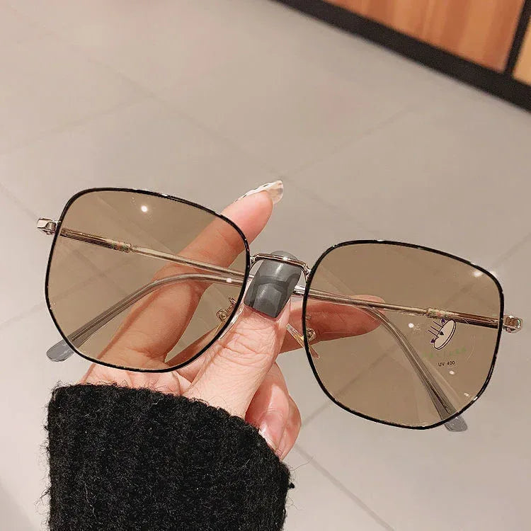 color-changing-glasses - Viexta