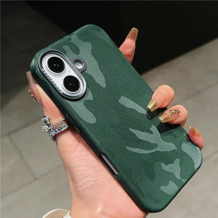 camouflage-leather-iphone-protective-cover - Viexta