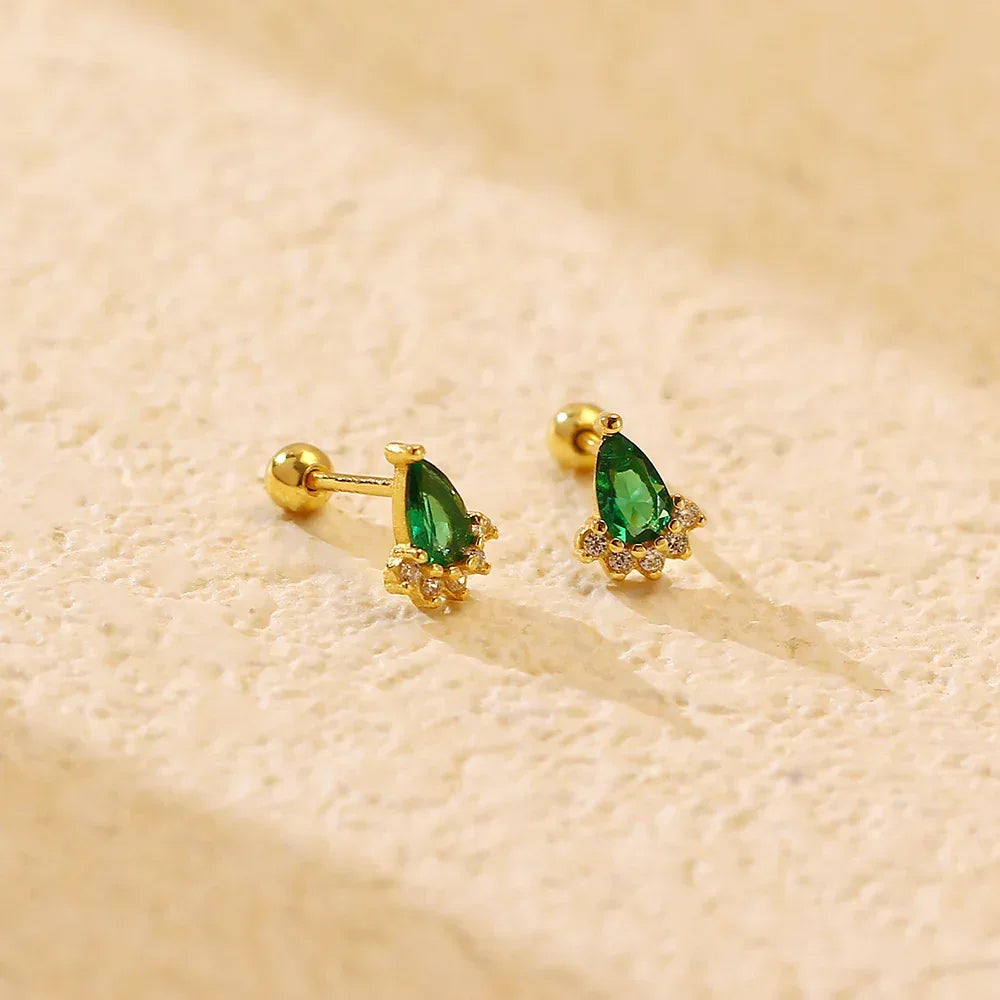 emerald-diamond-screw-ear-studs - Viexta