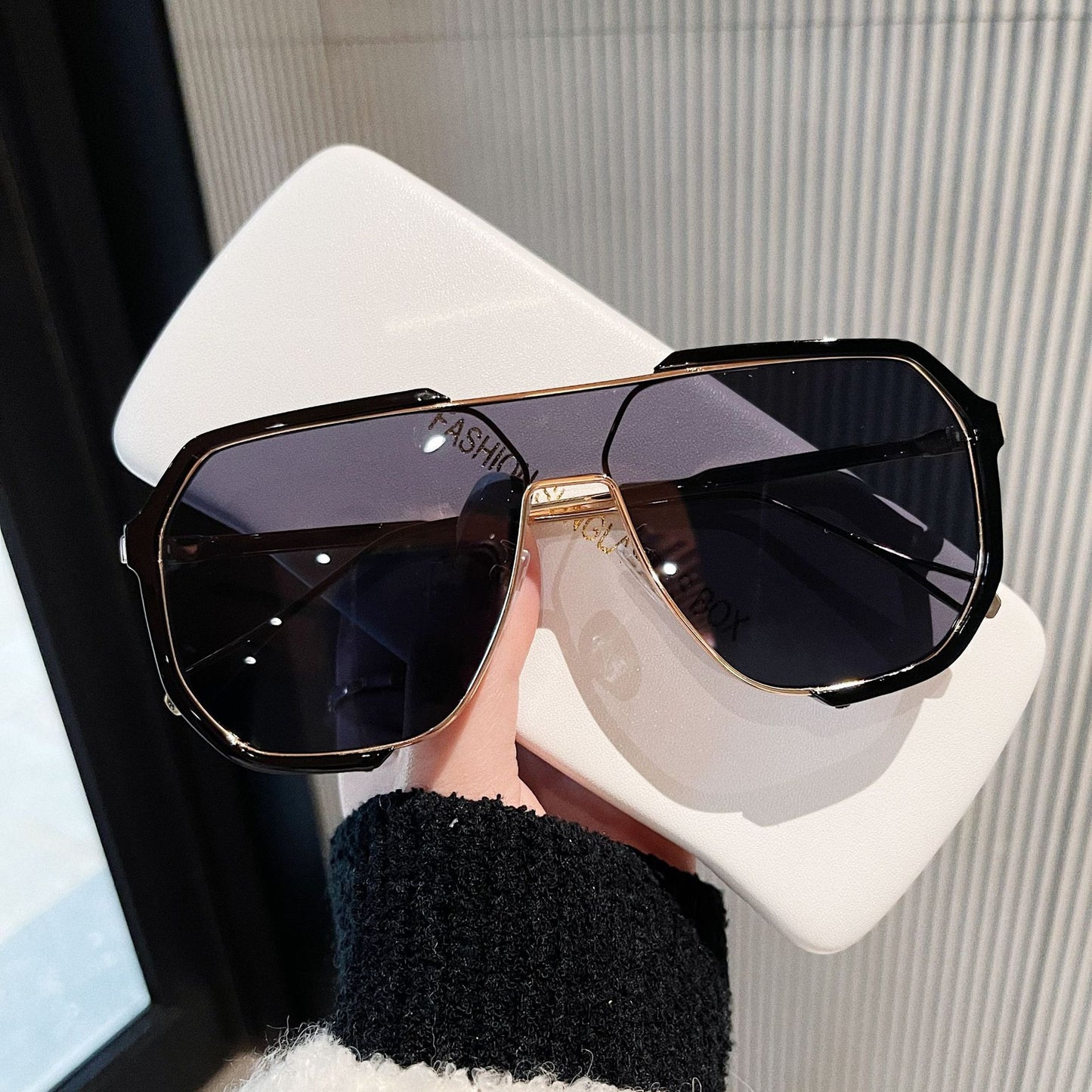 Double Beam Integrated Sunglasses