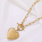Stainless Steel Open Hollow Pattern Heart-shaped Necklace - Viexta