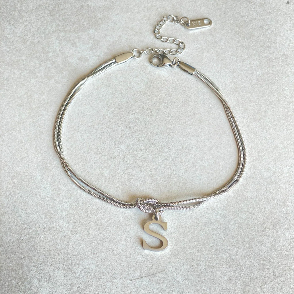 stainless-steel-26-letter-pendant-bracelet - Viexta