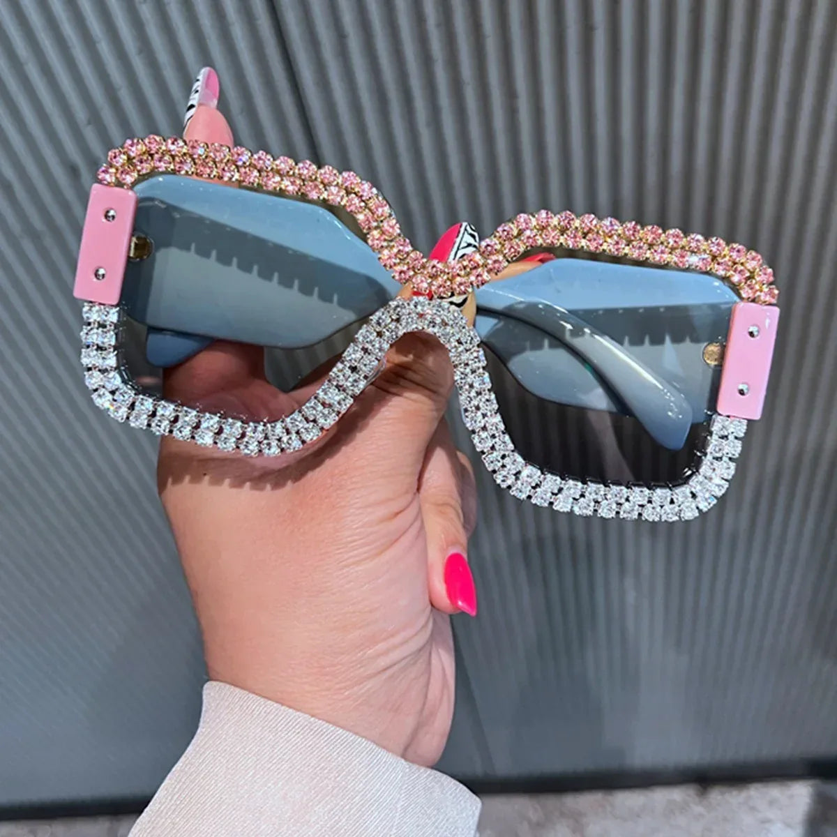 Versatile Diamond Inlaid Sunglasses - Viexta