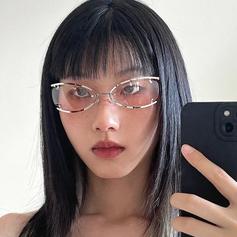womens-fashion-cat-eye-hollow-sunglasses - Viexta