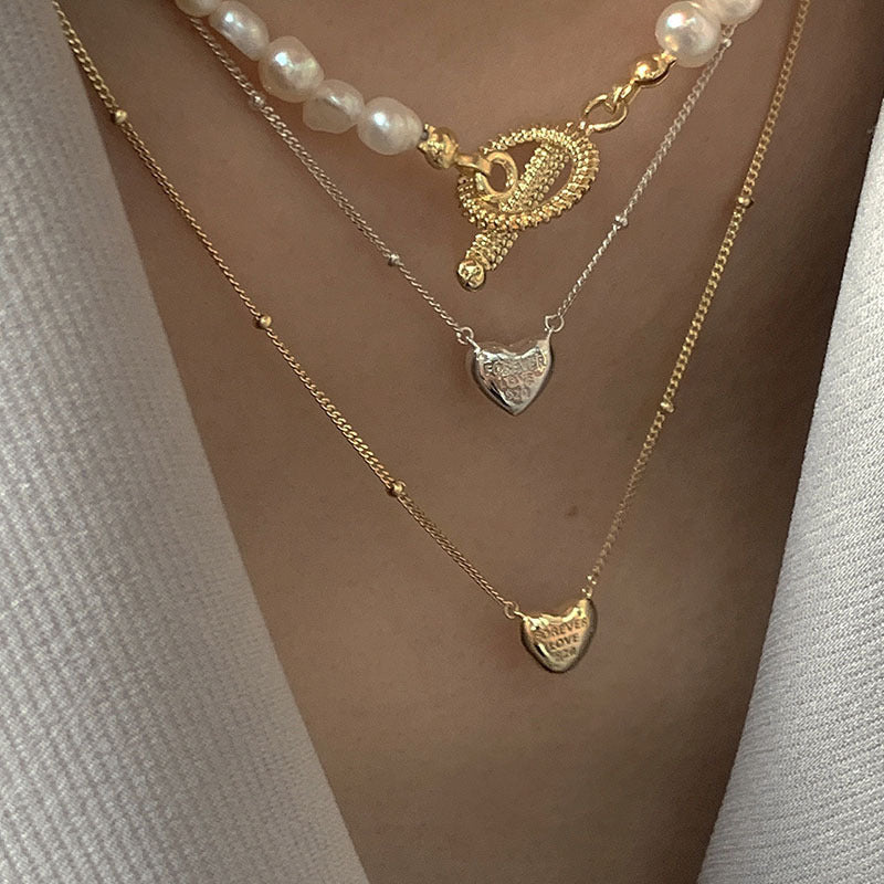 Three-dimensional temperament heart-shaped clavicle chain