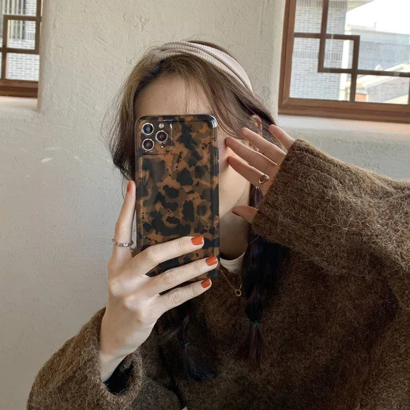 vintage-amber-pattern-iphone-case - Viexta