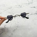 Love Retro Small Frame Eyes Glasses - Viexta