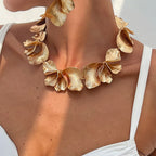 Pleated Texture Flower Necklace - Viexta