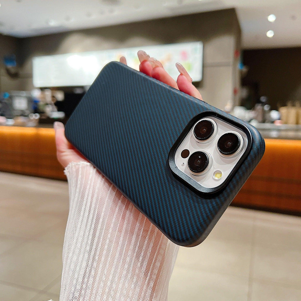 carbon-fiber-grain-magnetic-leather-iphone-case - Viexta