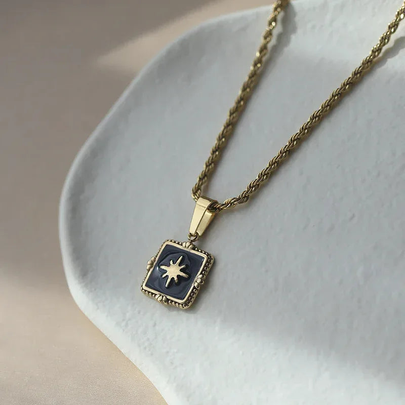 Retro Black Titanium Necklace - Viexta