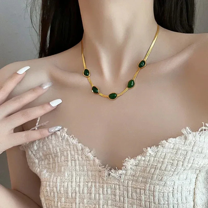 Green Stone Crystal Snake Chain - Viexta