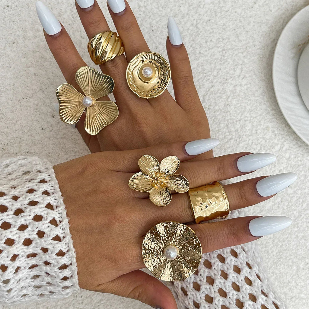 fashion-inlaid-pearl-flower-ring - Viexta
