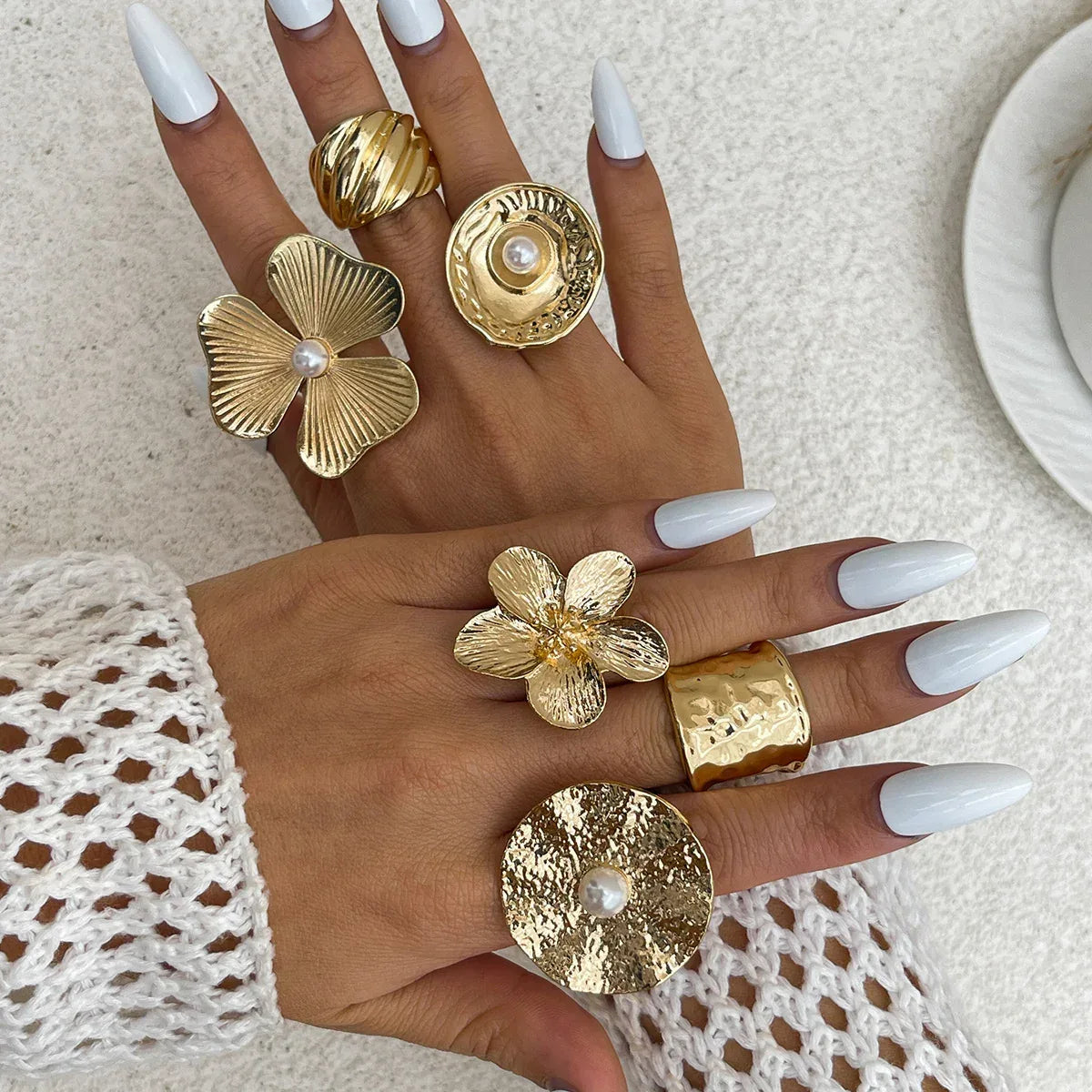 fashion-inlaid-pearl-flower-ring - Viexta