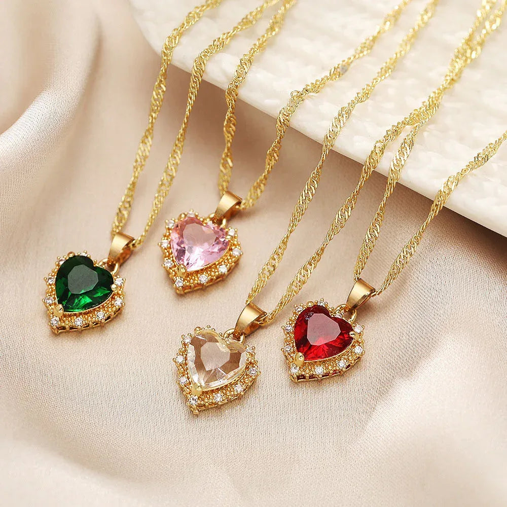 Colorful Rhinestones Heart-shaped Necklace - Viexta