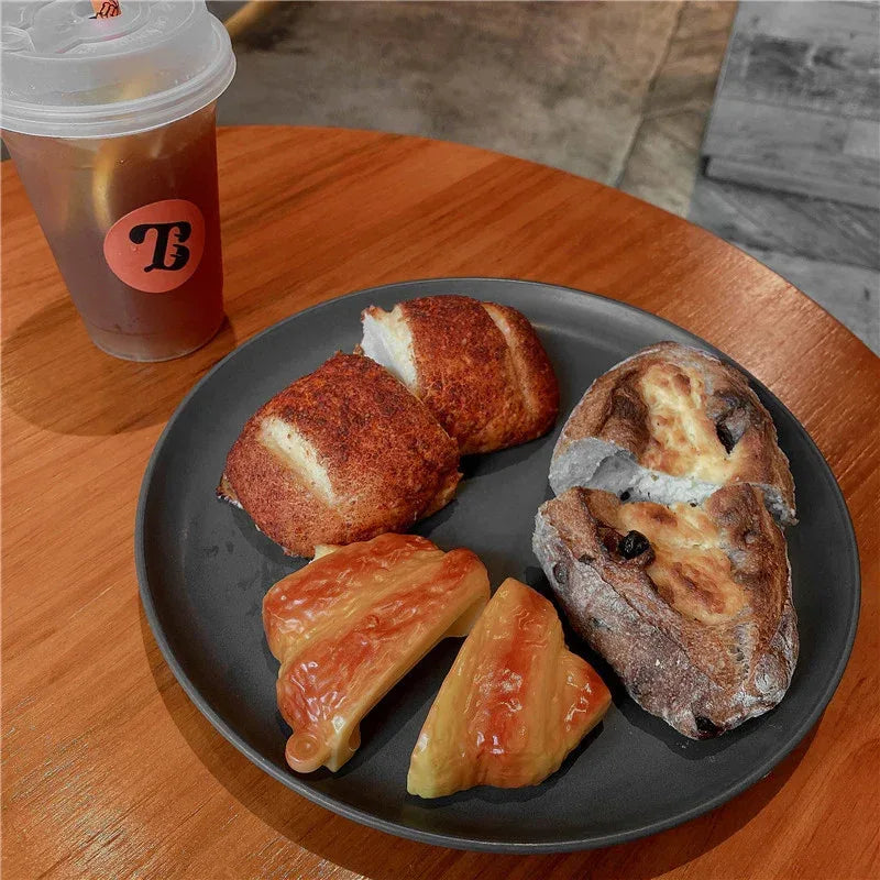 3D Croissant Silicone Airpods Case - Viexta