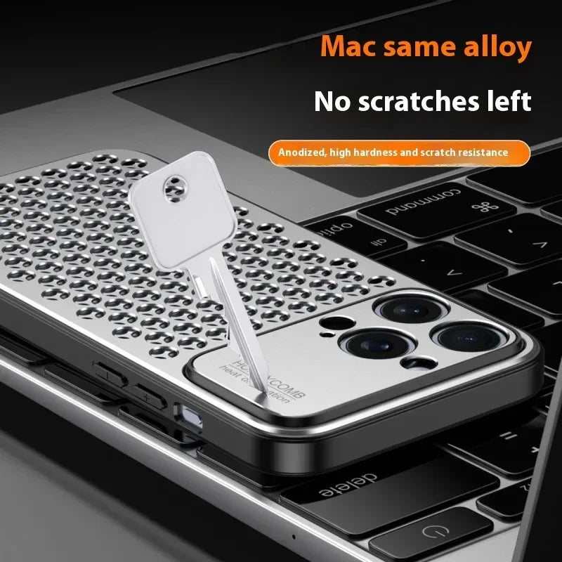 applicable-honeycomb-heat-dissipation-iphone-case - Viexta