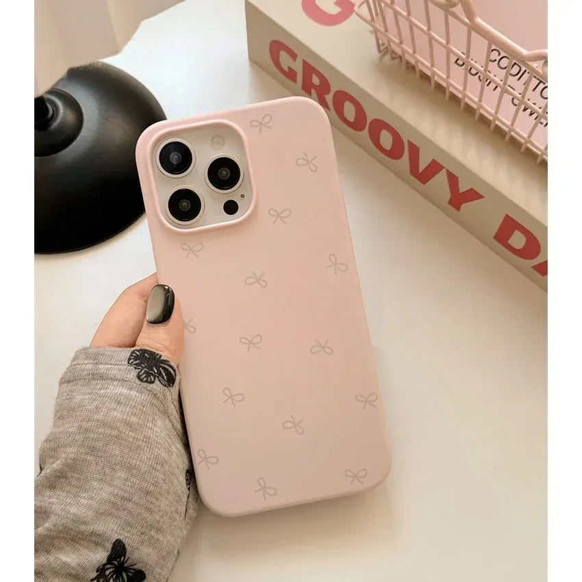 bow-liquid-silicone-skin-feeling-iphone-case - Viexta