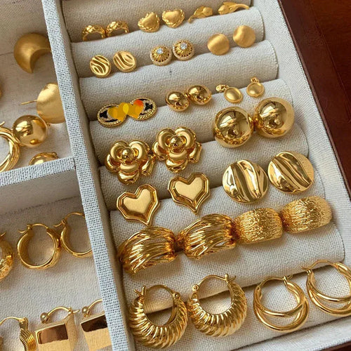 18k-retro-hong-kong-elegant-ear-studs - Viexta