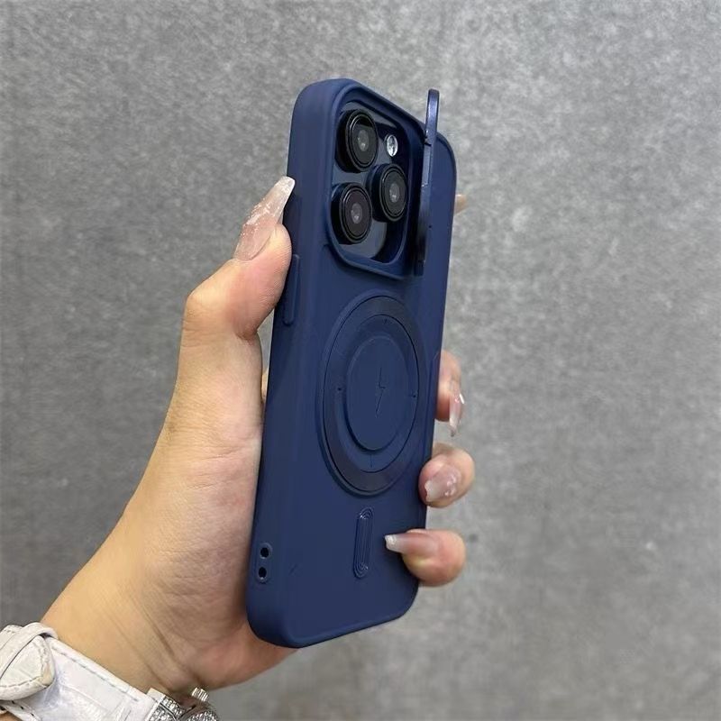 lens-cover-magnetic-suction-iphone-case