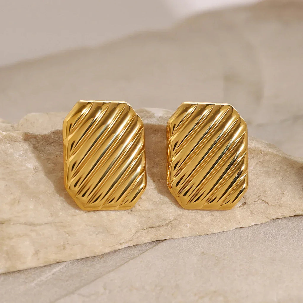 Irregular Pleated Square Wave Earrings - Viexta