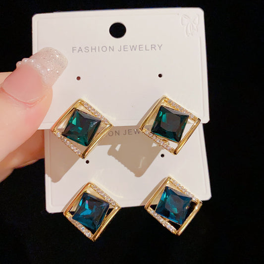 Fashion Temperament Rhombus Zircon Stud Earrings