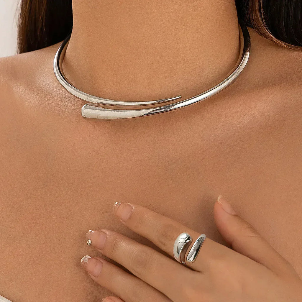 metal-glossy-jewellery-set - Viexta
