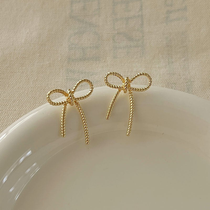 Retro Hong Kong Golden Versatile Earrings