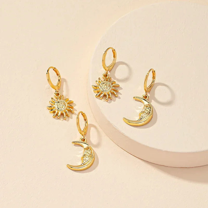 Pair Crescent Trendy Earrings - Viexta