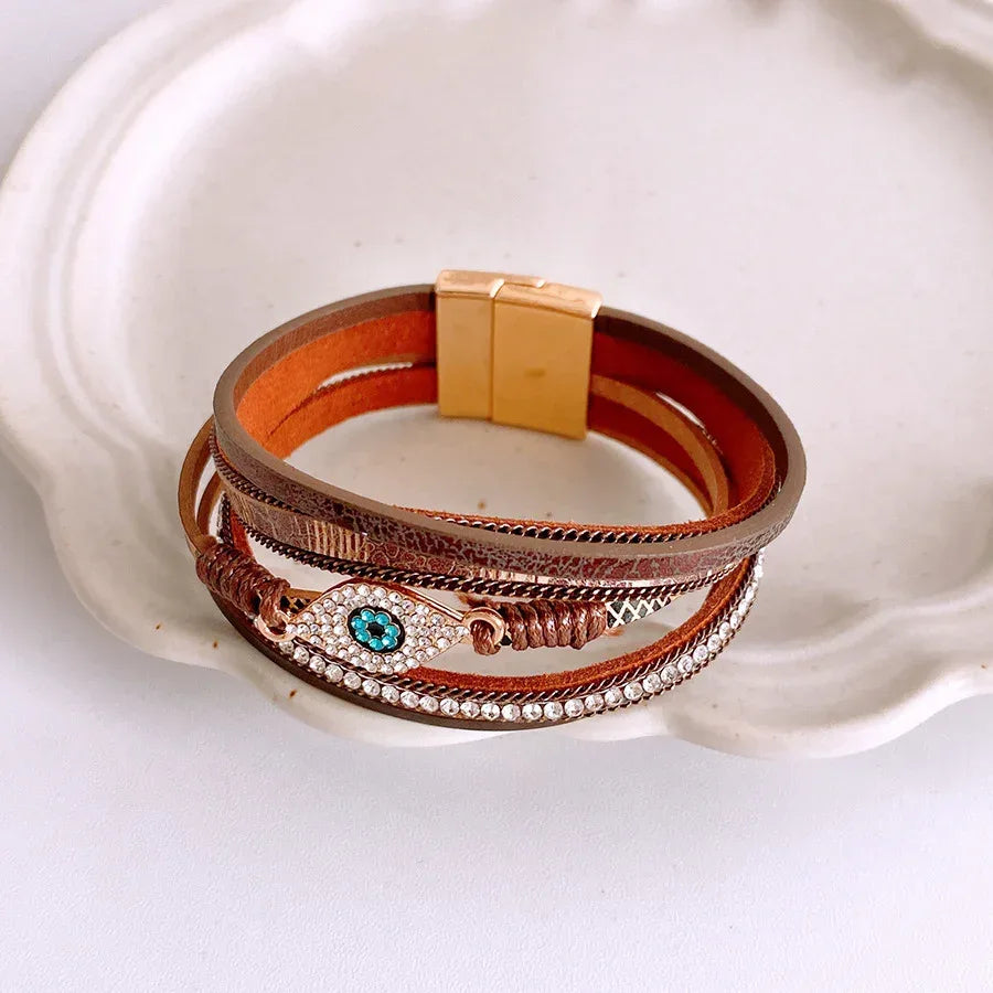 Diamond-embedded Bracelet - Viexta