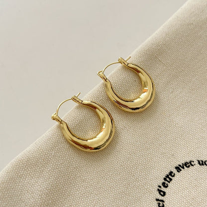 Retro Hong Kong Golden Versatile Earrings