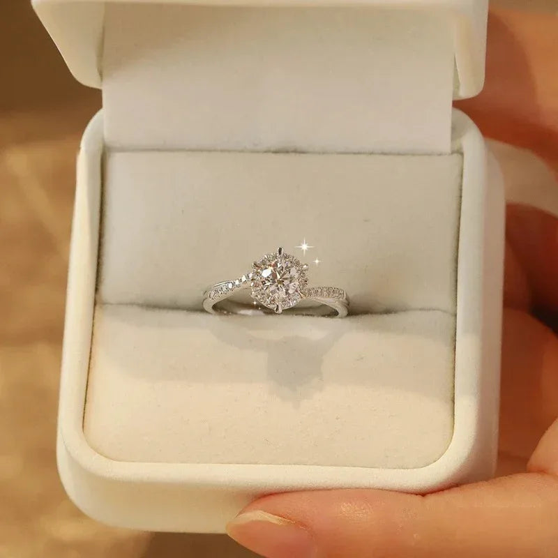Women's Woven Moissanite Sterling Silver Ring - Viexta