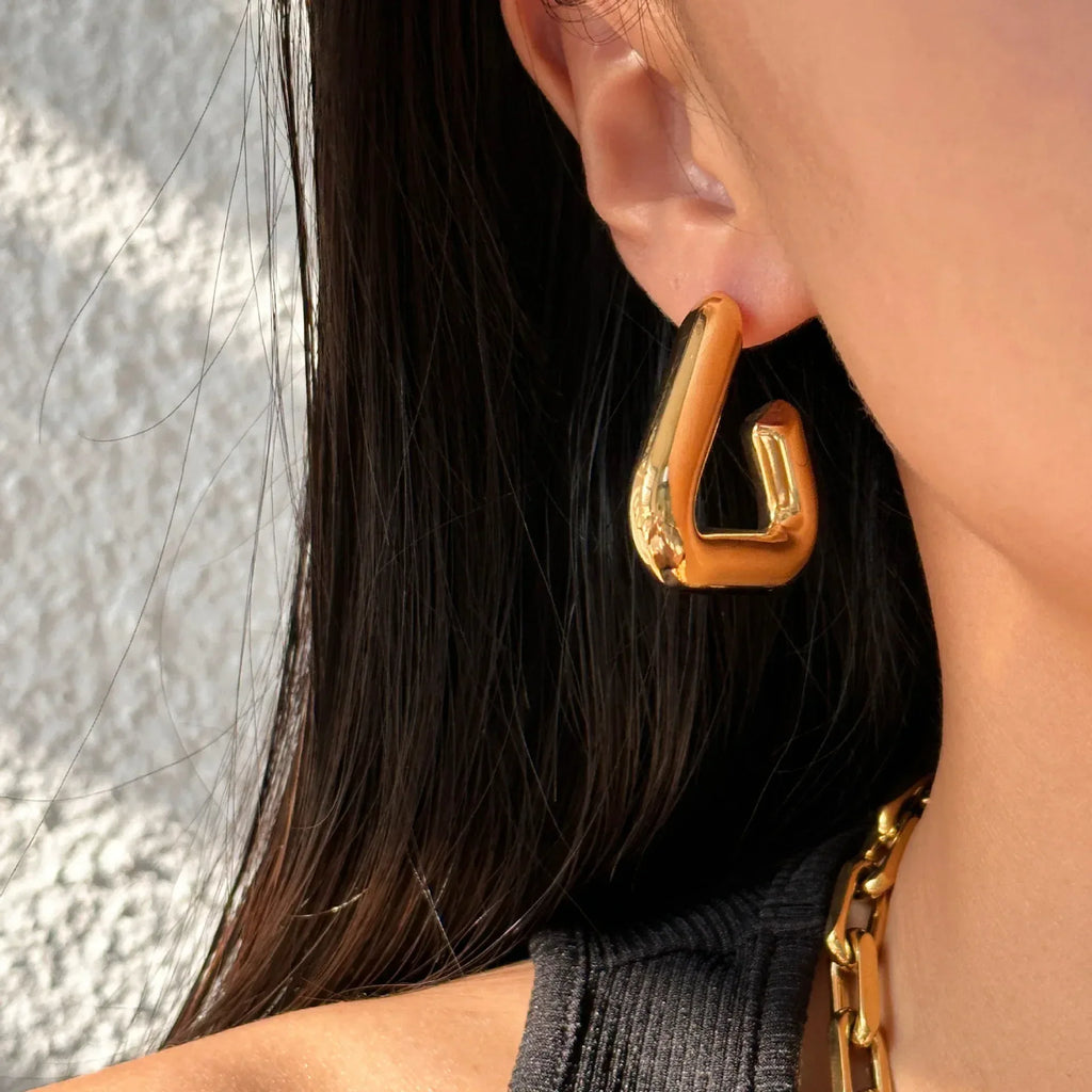 Charm Temperament Titanium Steel Triangle Earring - Viexta