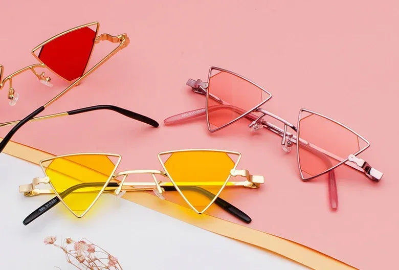 Punk wind triangle hollow sunglasses - Viexta