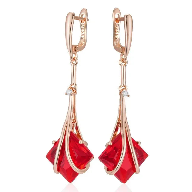 Hollow Pattern Heart-shaped Earrings - Viexta