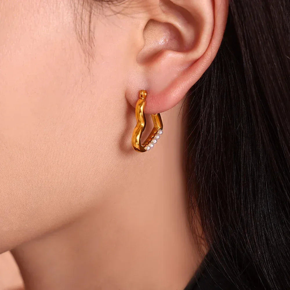 Heart-shaped Stainless Steel 18K Gold-plated Light Luxury Earrings - Viexta