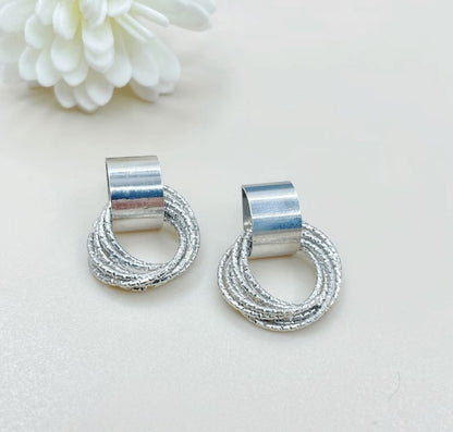 Personalized Metal High-grade Retro Earrings