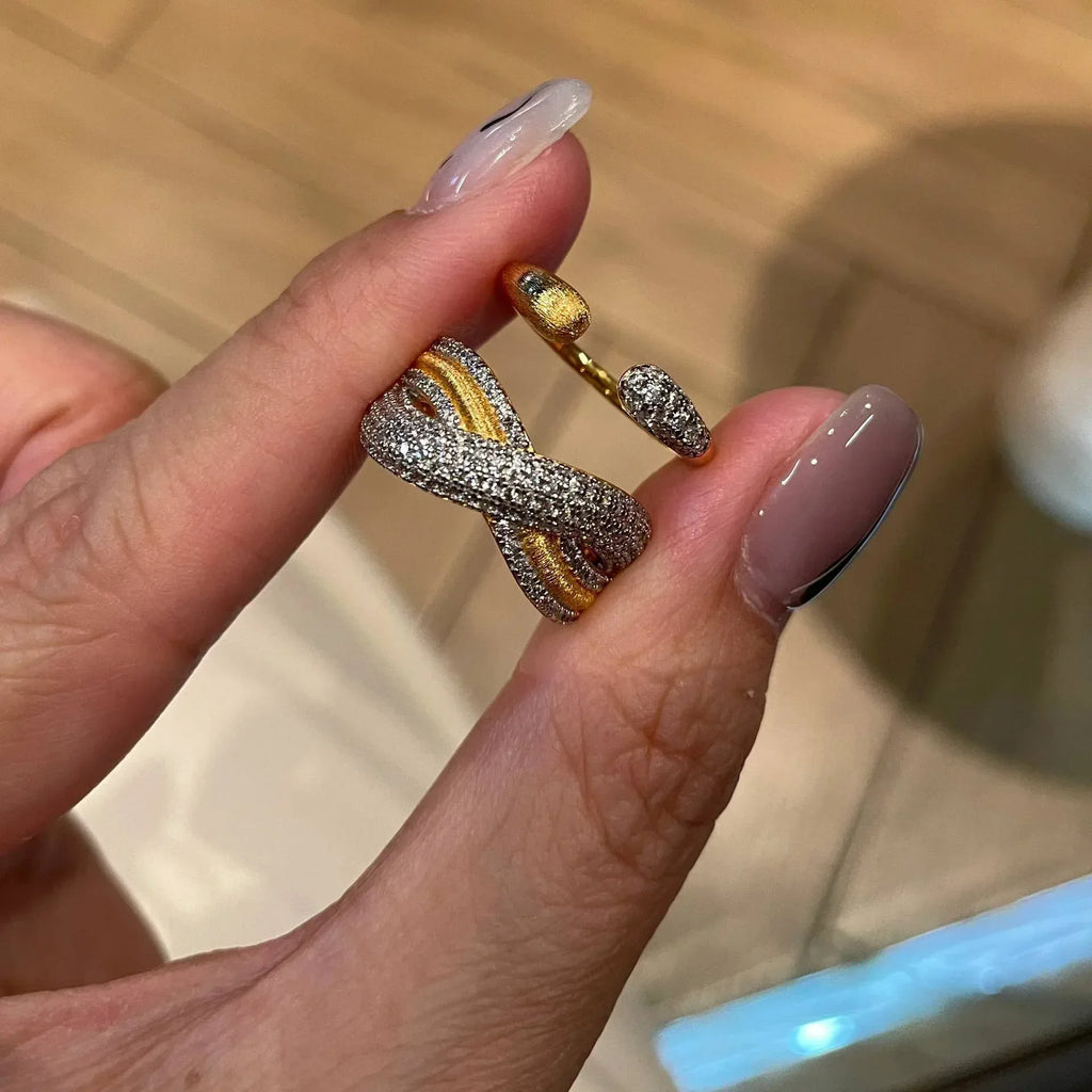 Wave Cross Brushed Ring - Viexta