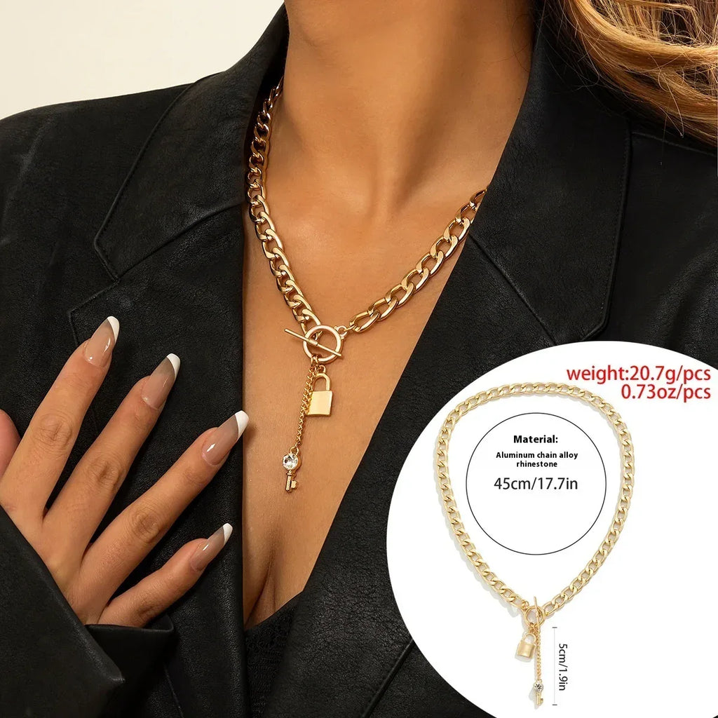 thick-chain-with-shiny-lock-and-key-pendant-necklace - Viexta