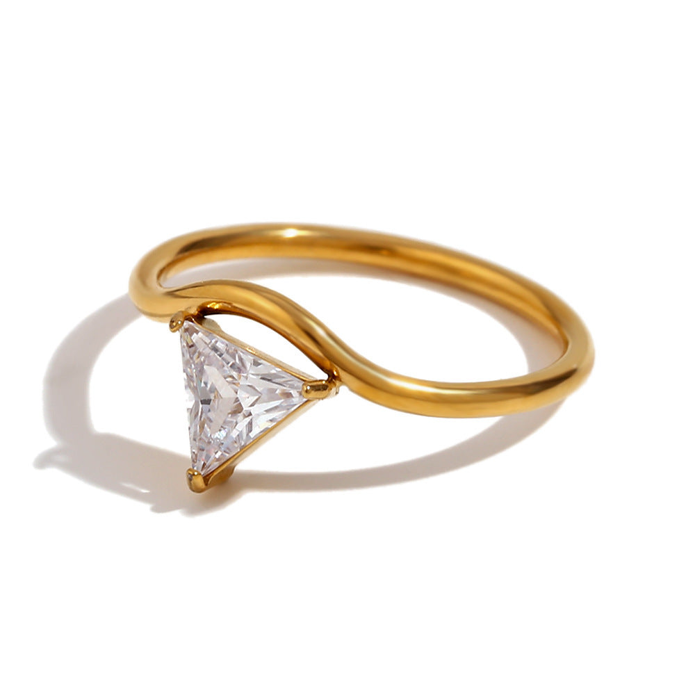 18k-luxury-waveform-shank-gold-zircon-ring