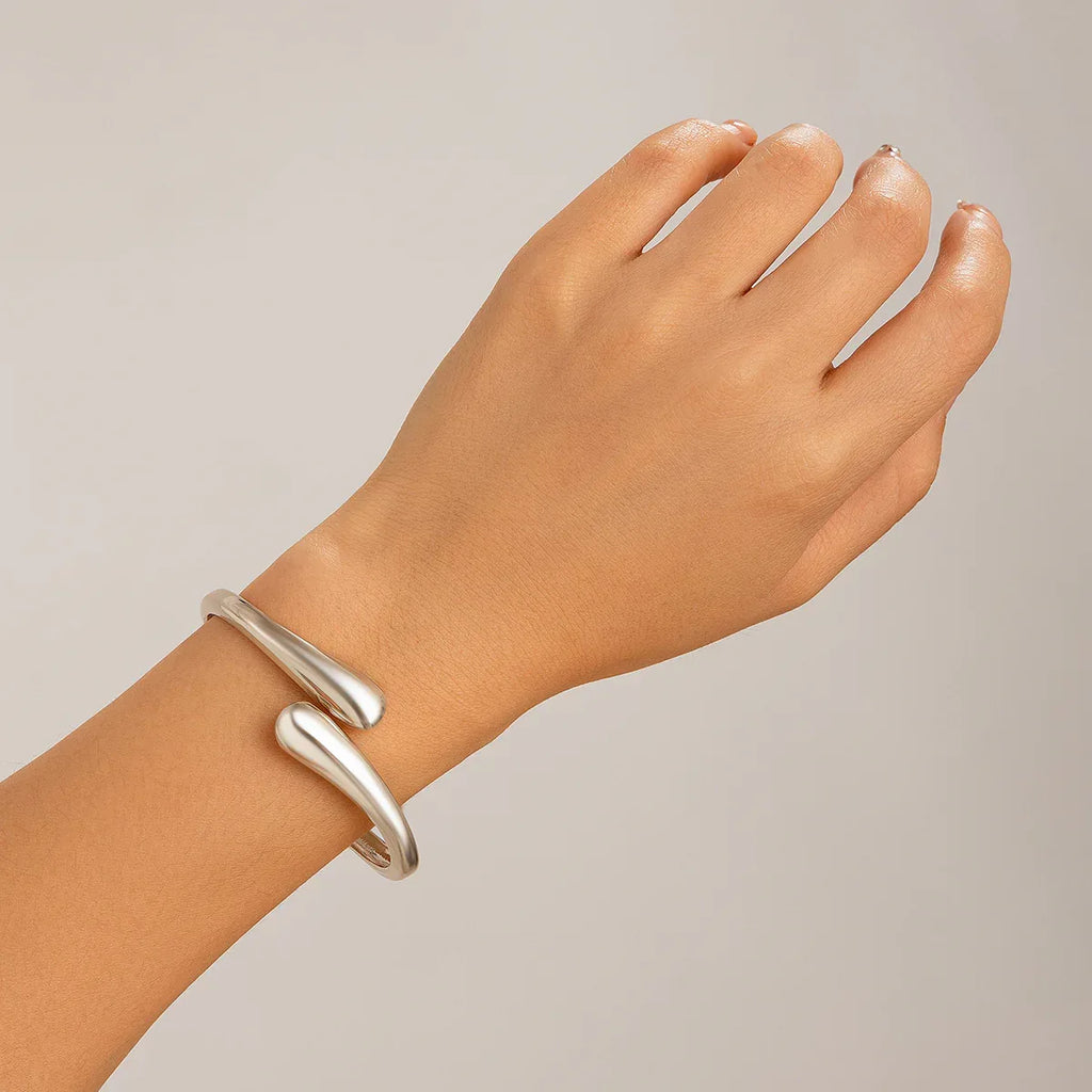 metal-glossy-jewellery-set - Viexta