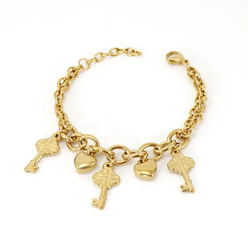 Stainless Steel Heart Bracelet - Viexta