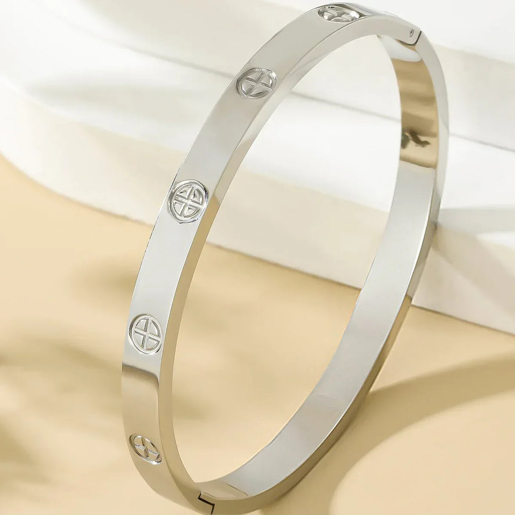 Stainless Steel Cross Nail Bracelet - Viexta