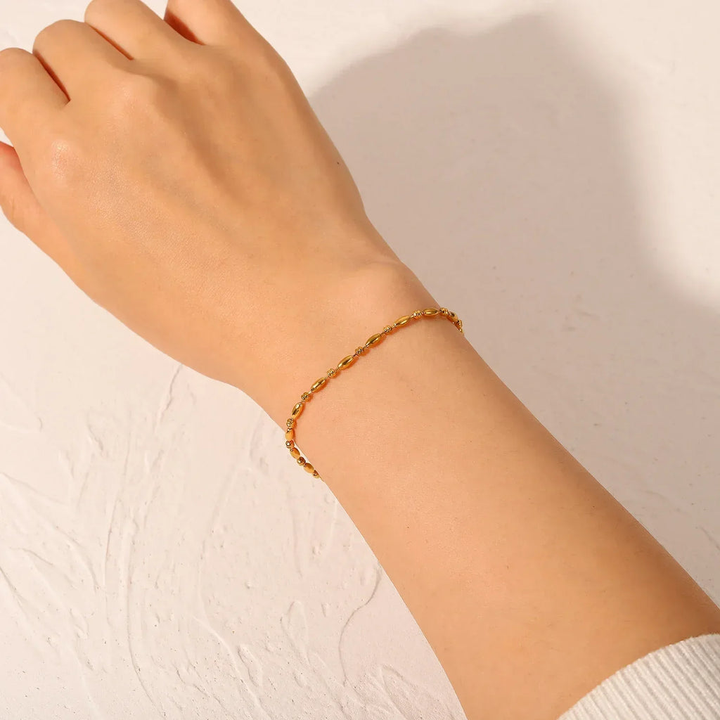 Women's 18K Gold Oval Bracelet - Viexta