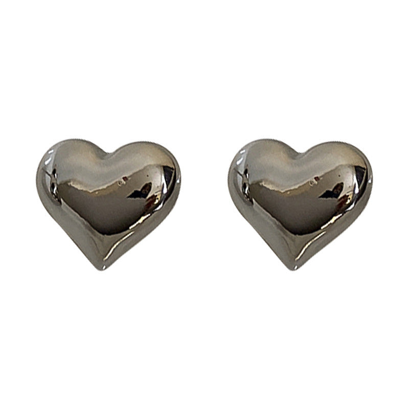 Three-dimensional Heart-shaped Earrings