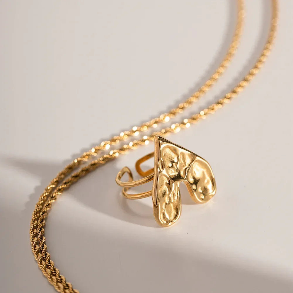Lava Heart-shaped Ring - Viexta