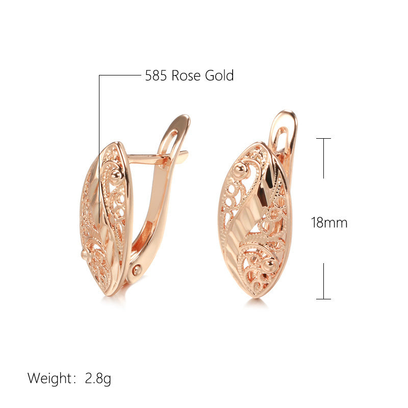 Hollow Pattern Heart-shaped Earrings