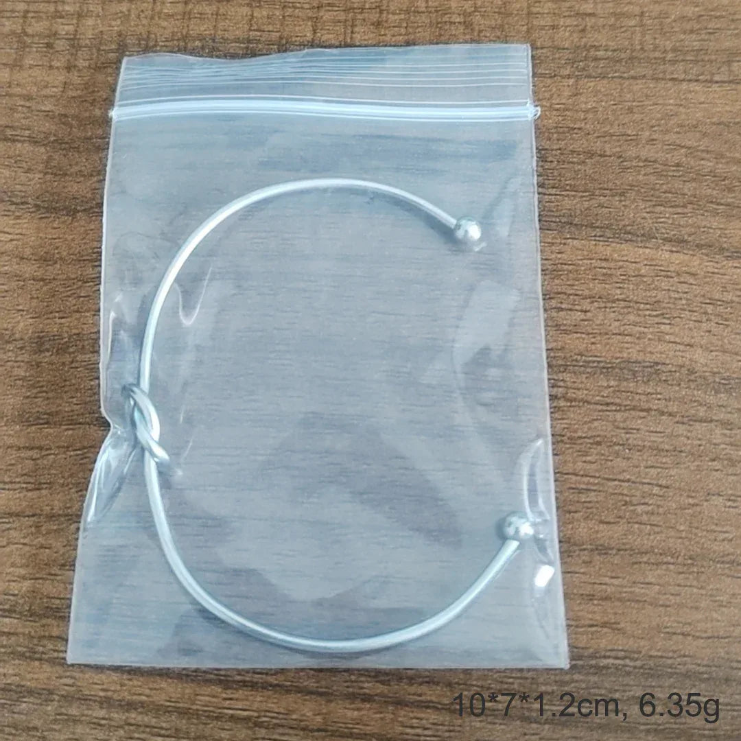 Stainless Steel Twisted Flower Button Love Bracelet - Viexta