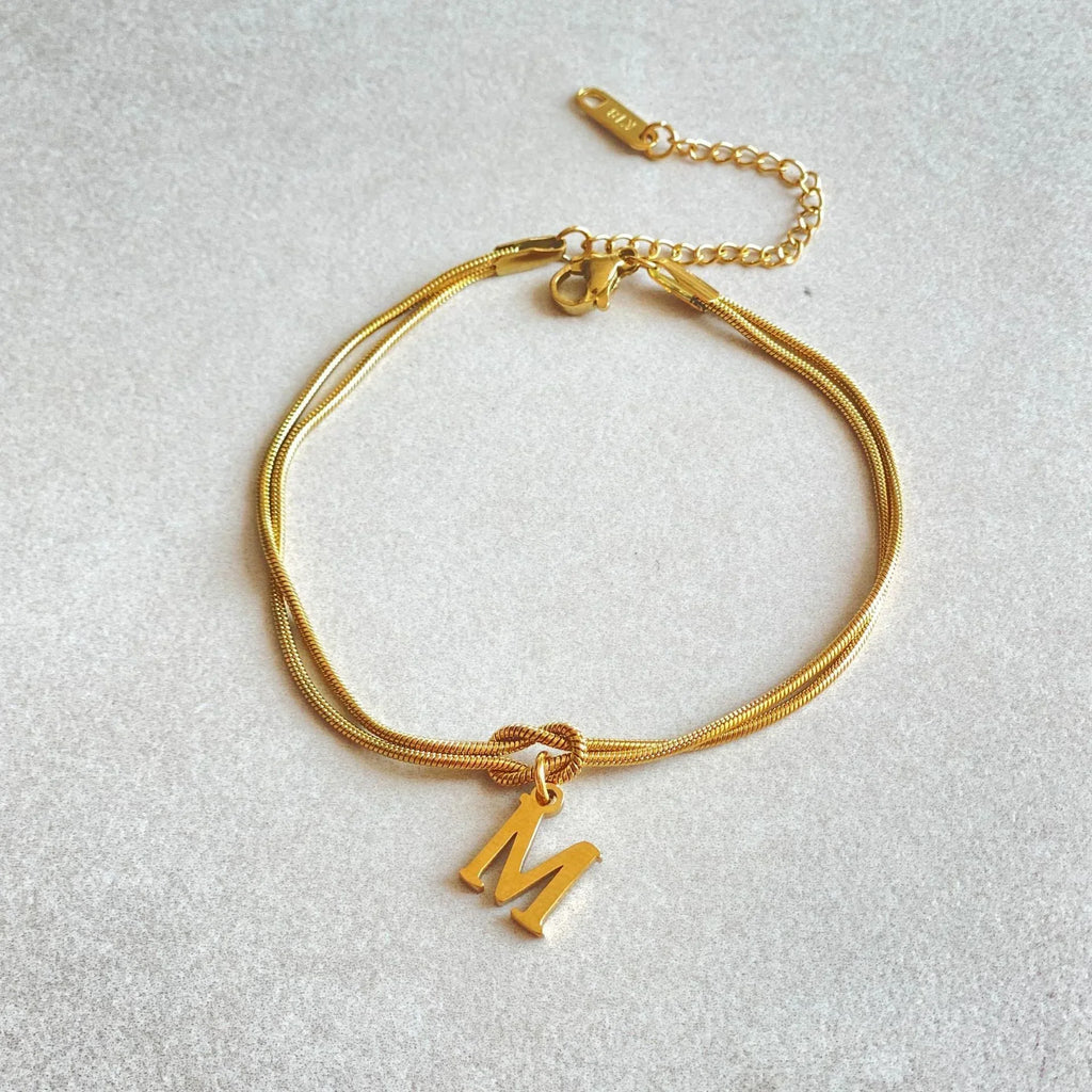 stainless-steel-26-letter-pendant-bracelet - Viexta