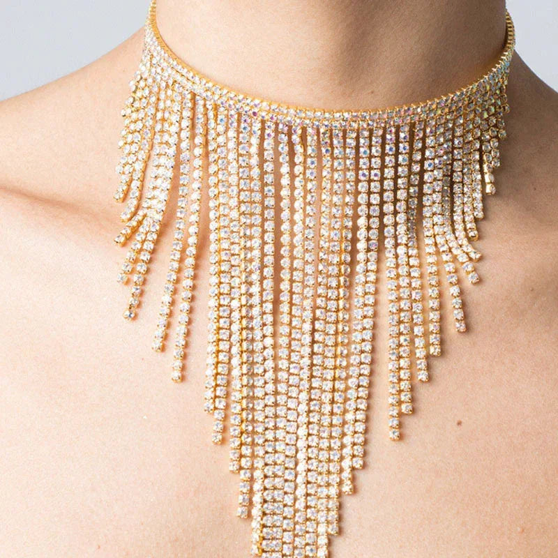 exaggerated-new-diamond-studded-clavicle-chain - Viexta